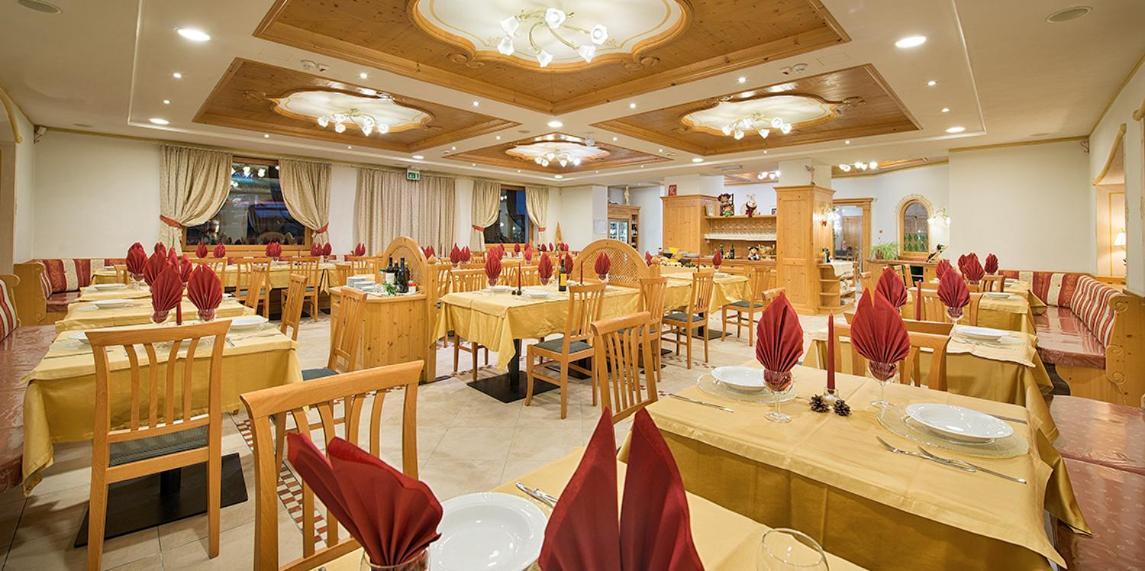 Hotel Cristallo Peio Ngoại thất bức ảnh