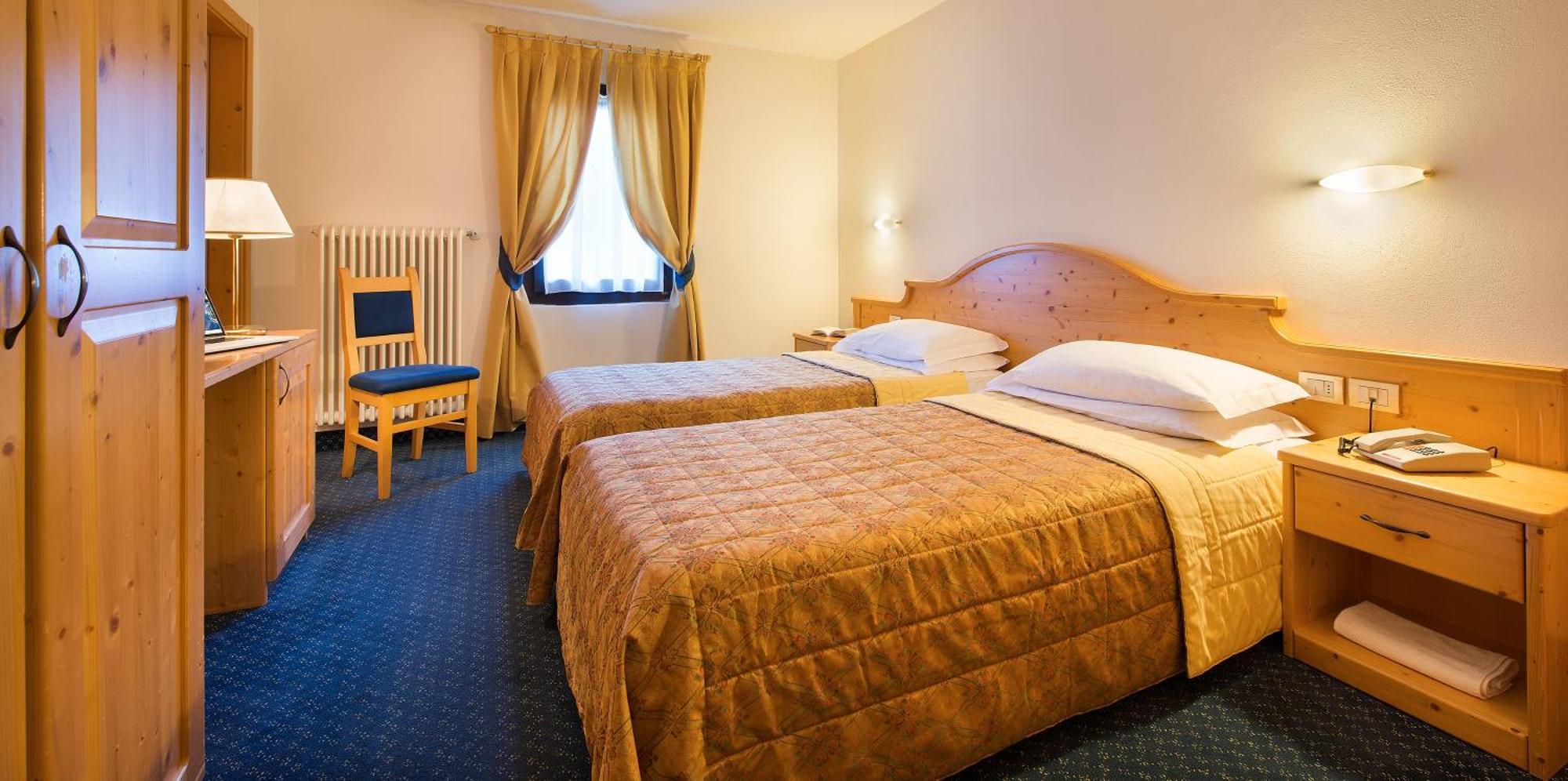 Hotel Cristallo Peio Ngoại thất bức ảnh